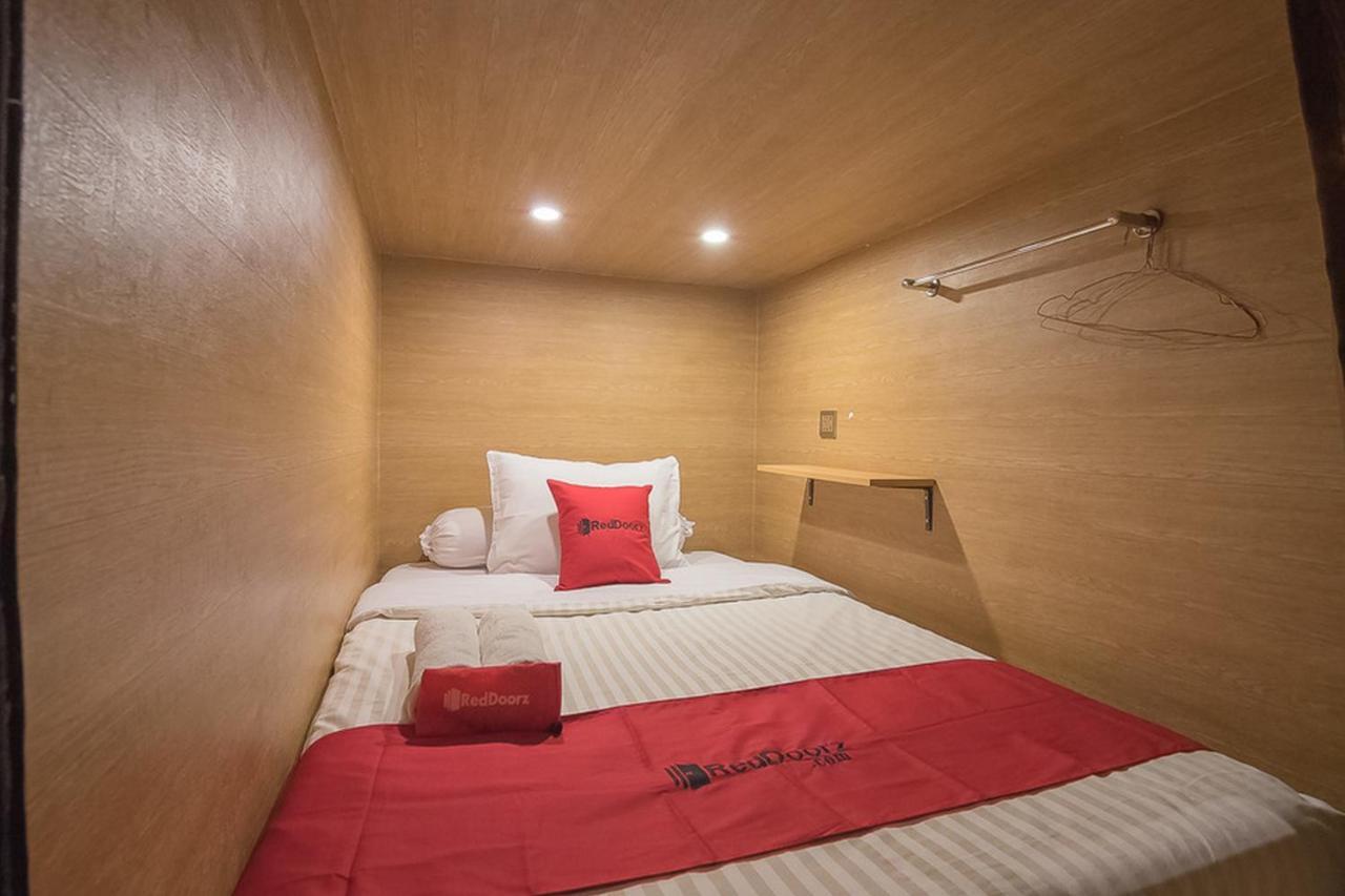 Hostel Vk Pods Bandung Zewnętrze zdjęcie